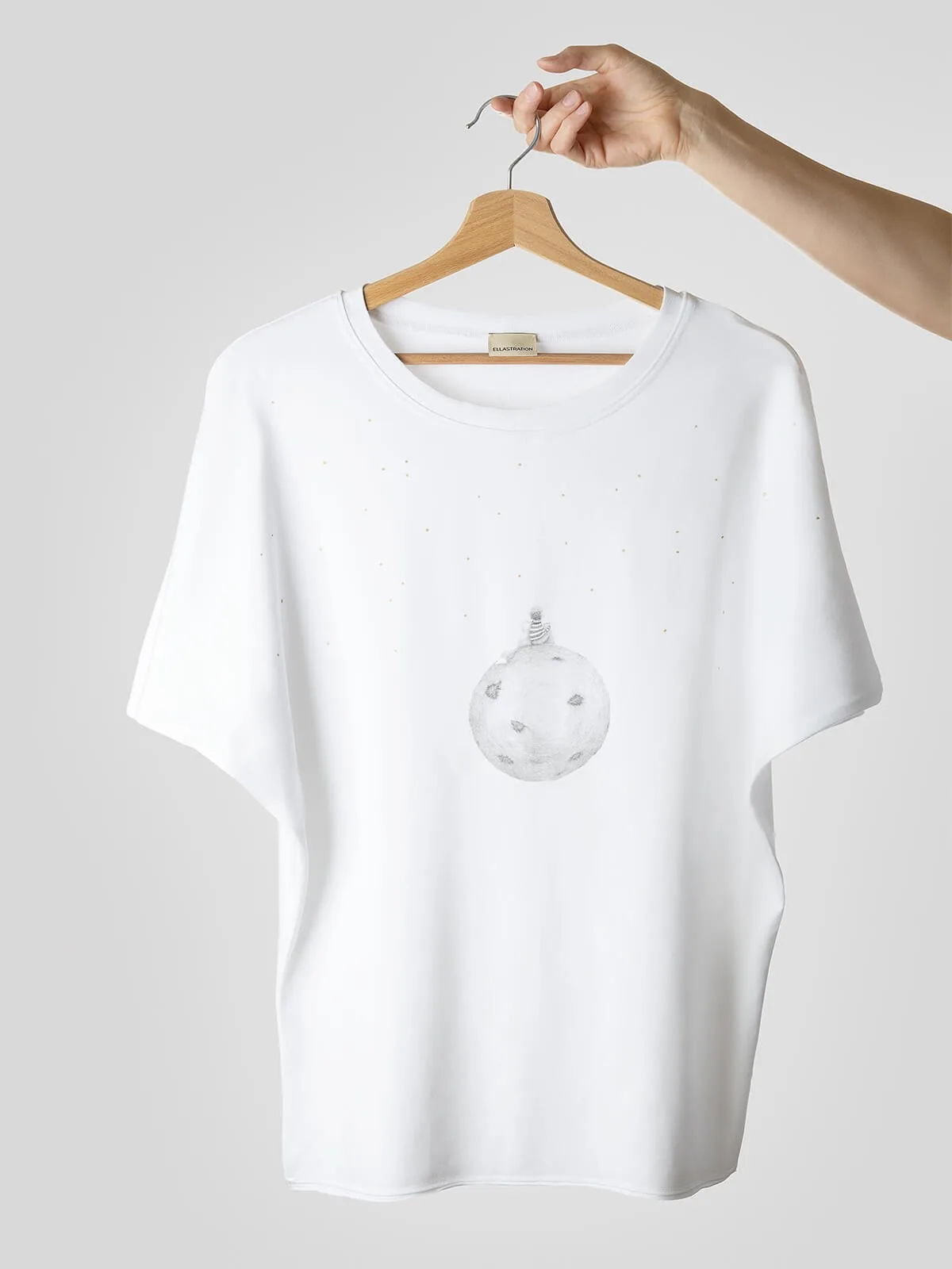 White T-shirt with a Little Prince motif